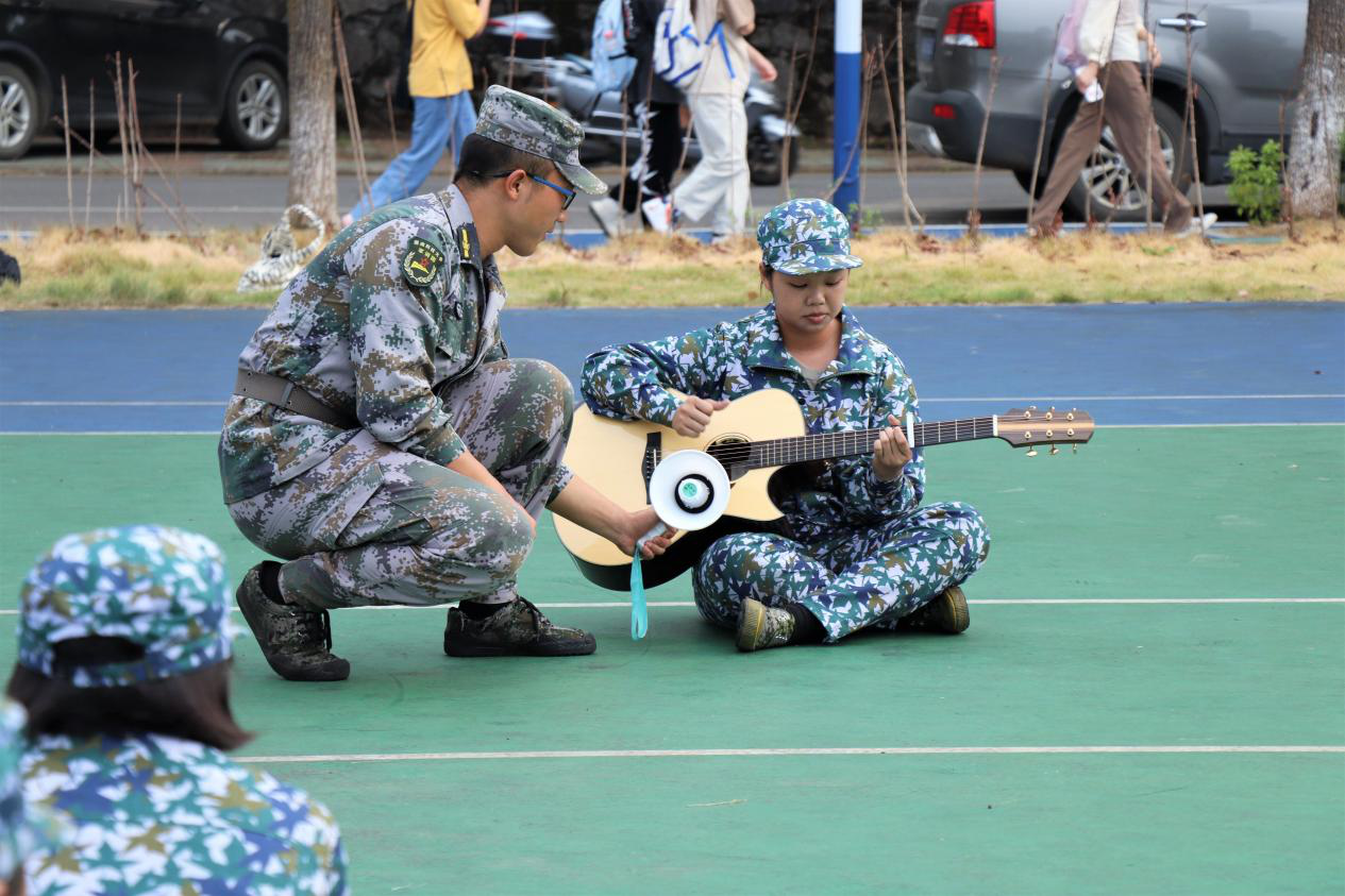 fab243fa9b644e9388d27cb1ae63a944.png fab243fa9b644e9388d27cb1ae63a944.png