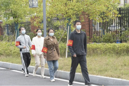 5ddbcffe5eb040c3b44035e21bbf6003.png image.png