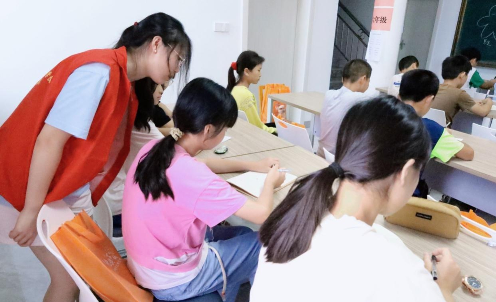 4e35ea9fc4b745e9b3423e9f28d66d90.jpeg 4e35ea9fc4b745e9b3423e9f28d66d90.jpeg