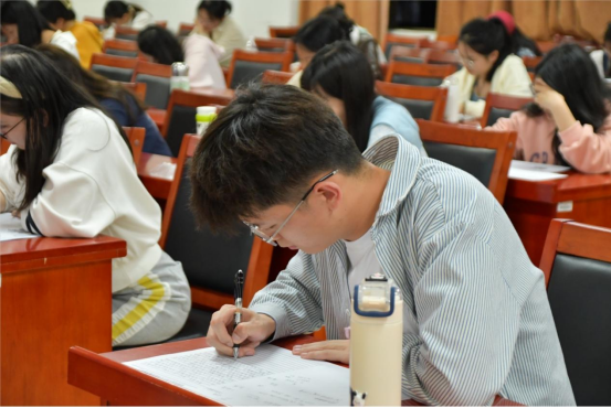 54d20ede45b04a4d9e37b28edb53045e.png image.png