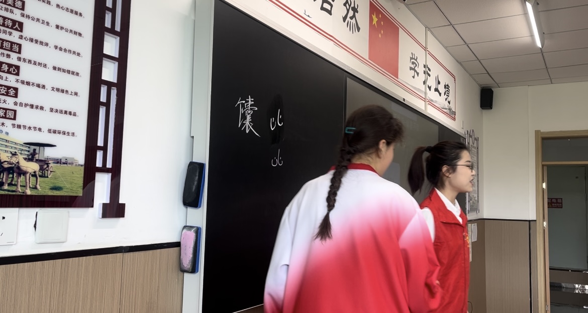 0445b360ff0c4a46b99552096f7d433b.jpg 0445b360ff0c4a46b99552096f7d433b.jpg