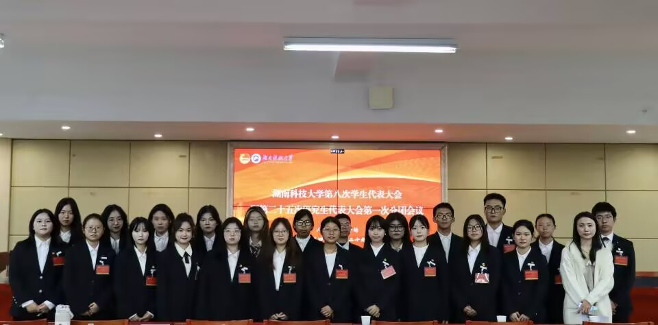 71e726aa296640f69239324b795ecd18.png 71e726aa296640f69239324b795ecd18.png