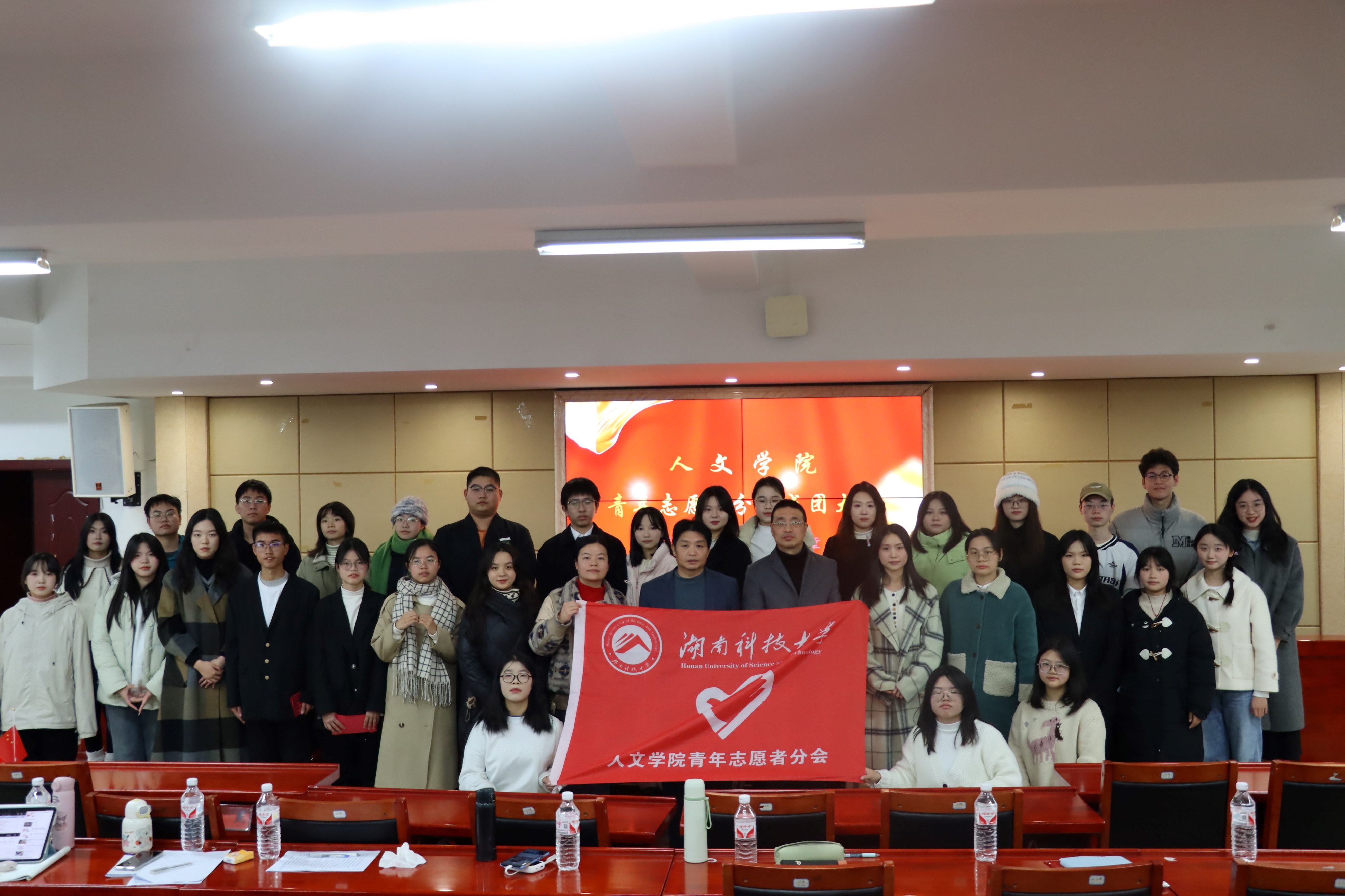 95b3ccfd9cc841e78e1f558e426a8d49.jpg 95b3ccfd9cc841e78e1f558e426a8d49.jpg